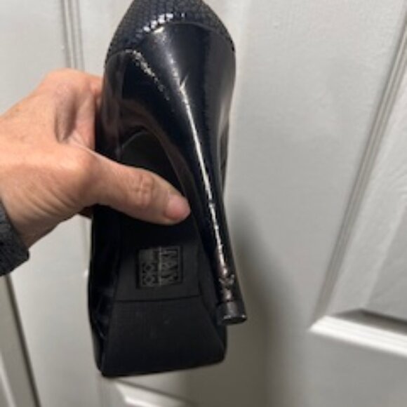 BCBG XS Party Dress Combo with High Heel Pump and Clutch - Picture 8 of 13